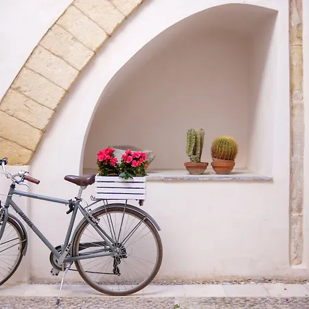 Dimora Siqu Отель Менфи