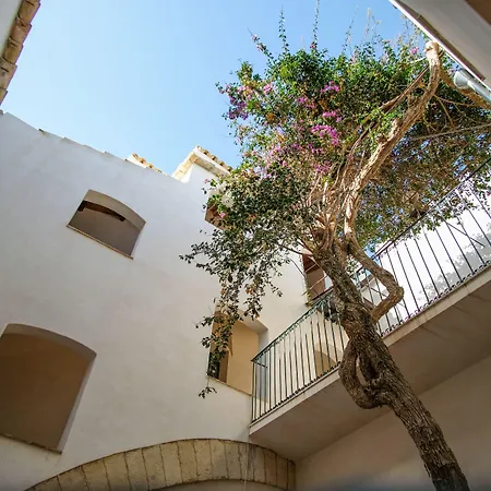 Dimora Siqu Отель *