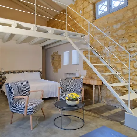 Dimora Siqu * Менфи