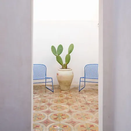 Dimora Siqu Отель *